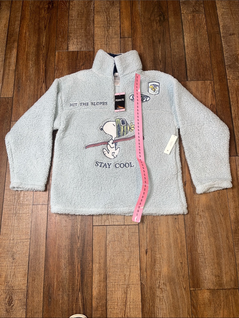 Peanuts NWT Snoopy “ Stay Cool “ Sherpa quarter zip